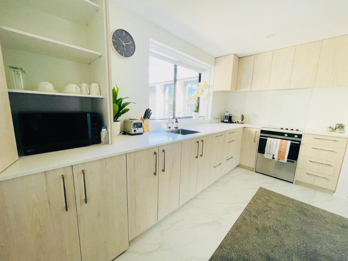 כרייסטצ'רץ' Walking Distance To Riverside Market & Hospital מראה חיצוני תמונה