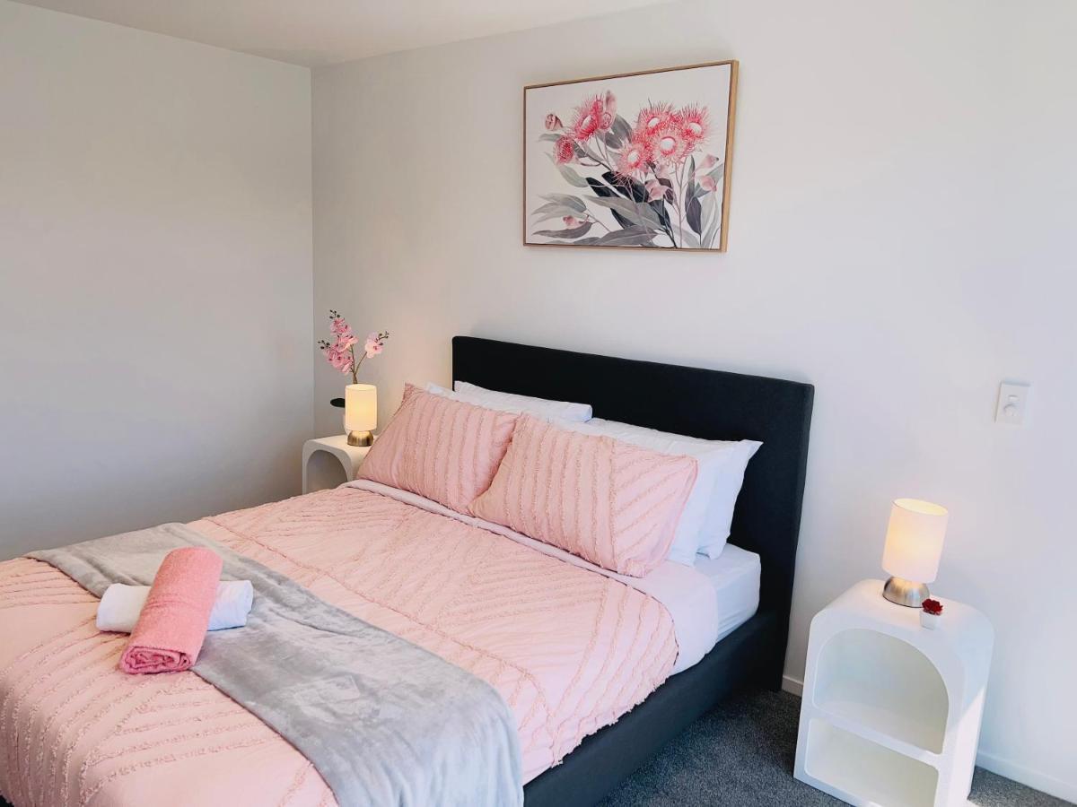 כרייסטצ'רץ' Walking Distance To Riverside Market & Hospital מראה חיצוני תמונה